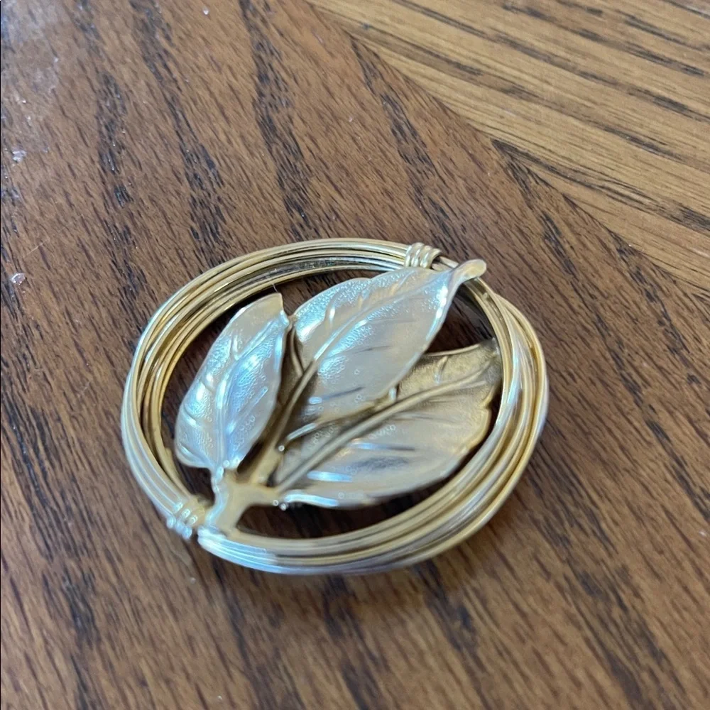 Elegant Gold and Silver Leaf Accent Vintage